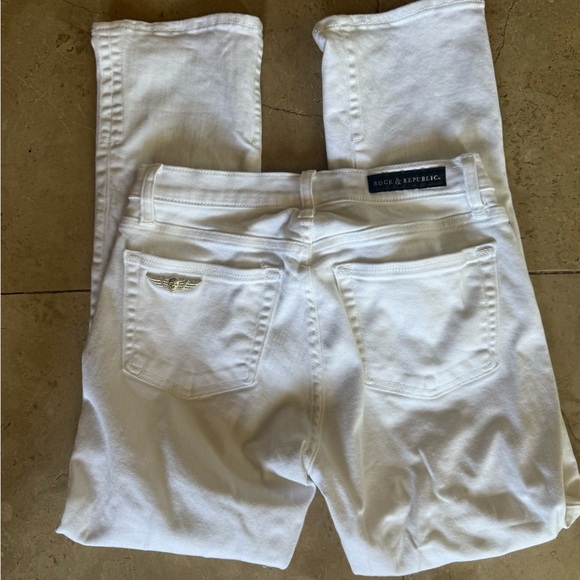 Rock & Republic ladies white jeans with silver embezzlement exc Cond SIZE 8 - Picture 9 of 15